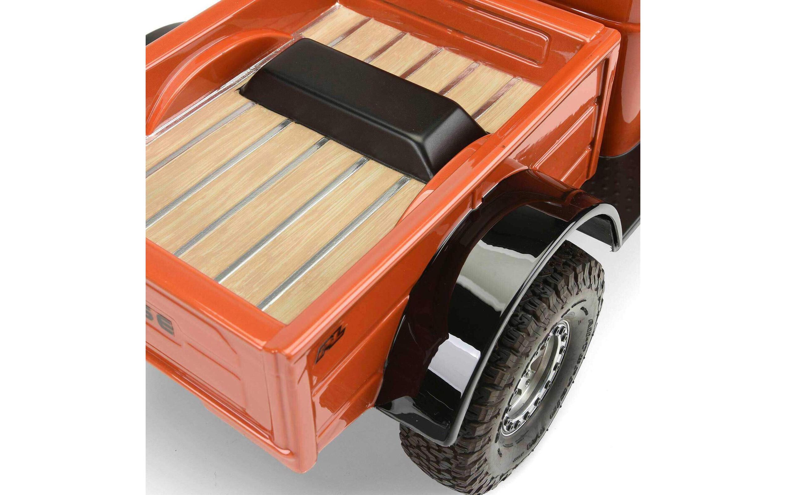 Karosserie Dodge Power Wagon 1946 unlackiert, 1:10Karosserie für Crawler mit 313 mm Radstand