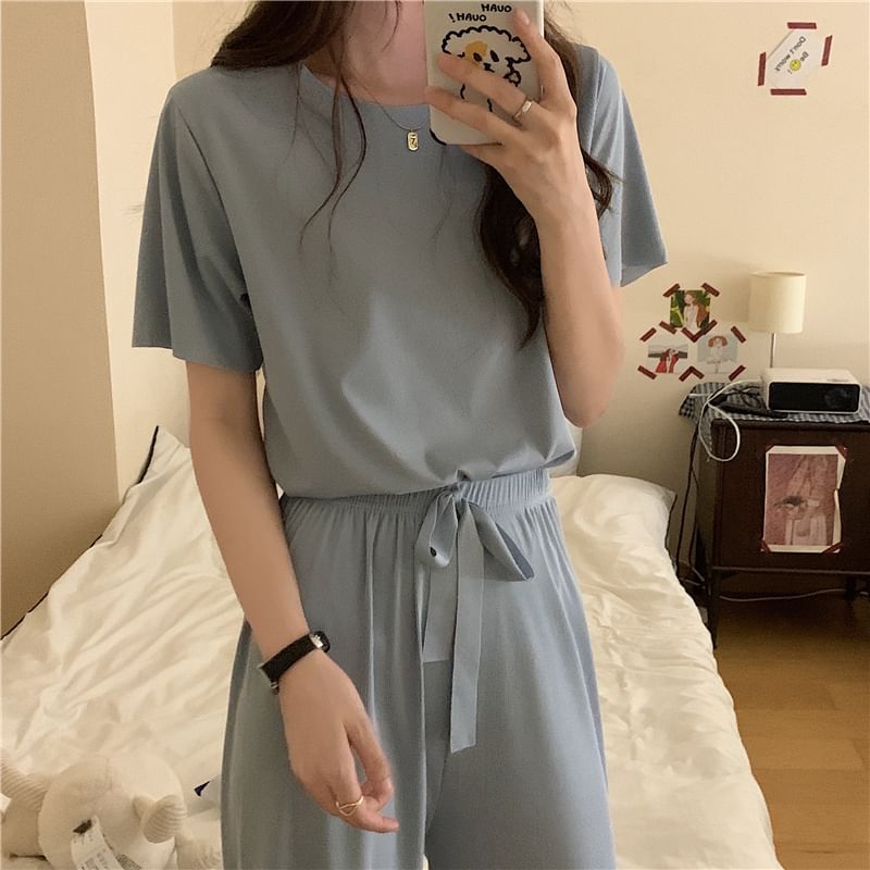 Closette - effen pyjamaset met korte mouwen