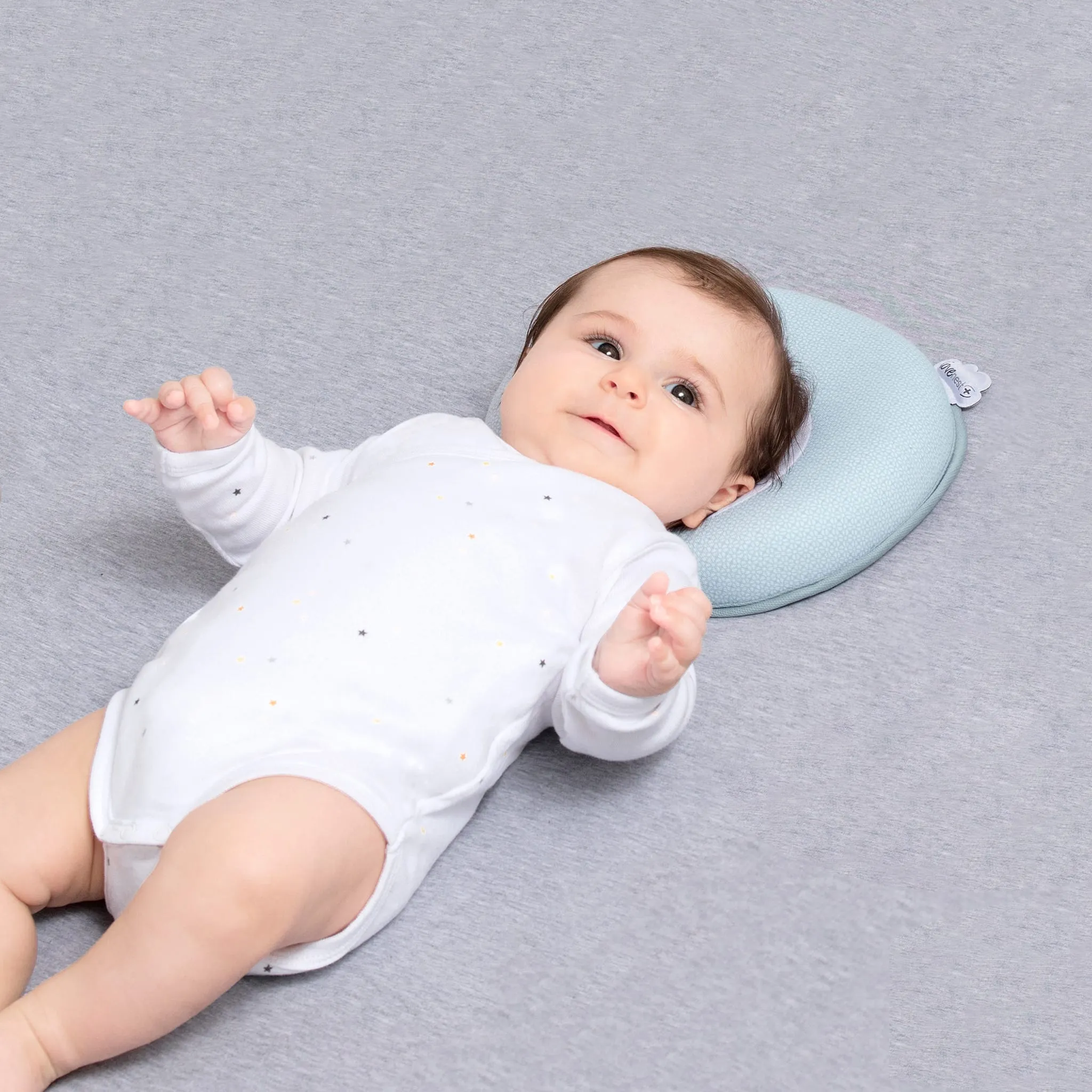 Babymoov Coussin Lovenest + Fraicheur - Bleu Mosaïque