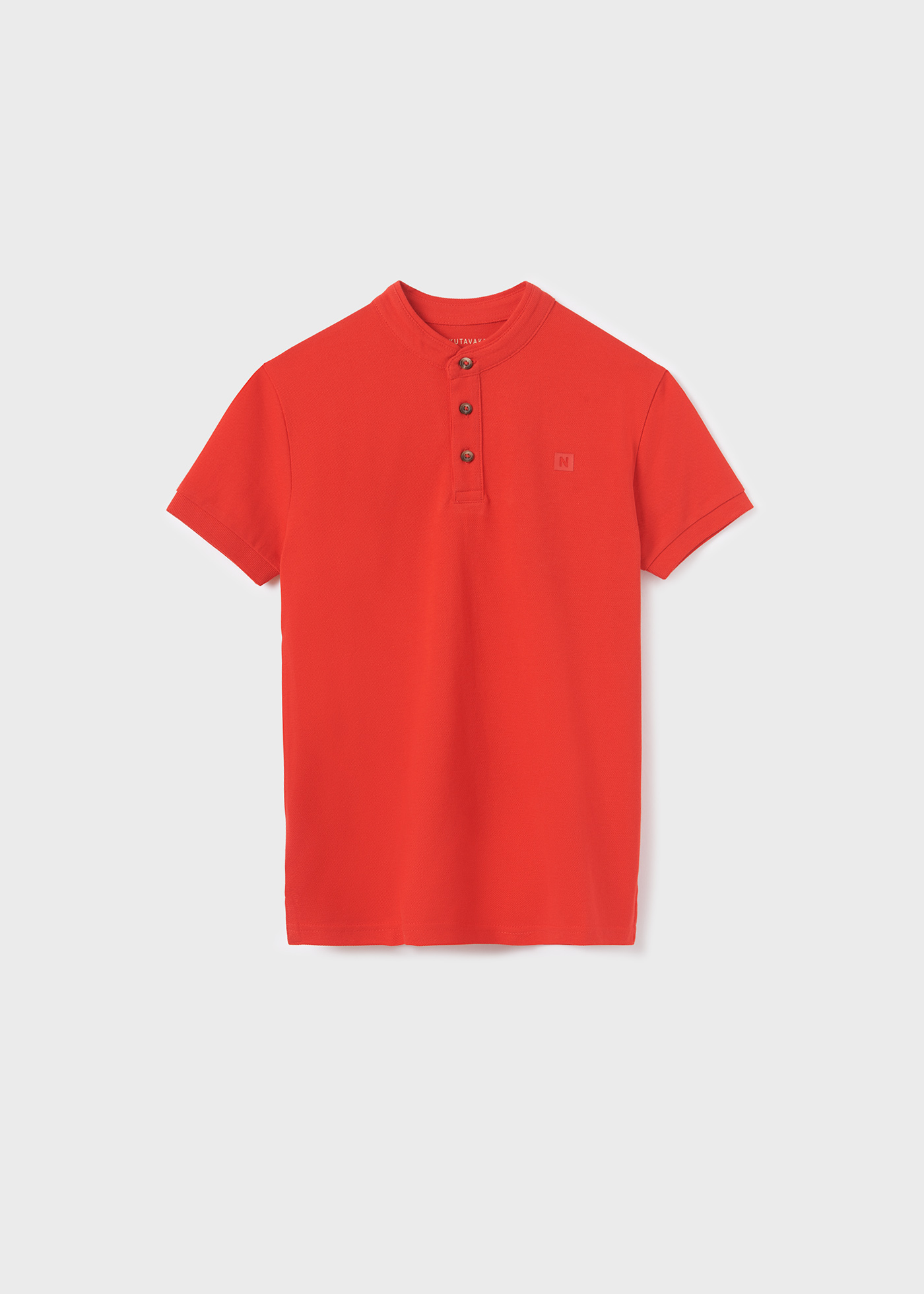 Camisa polo cor granito tamanho pequeno com gola mandarim