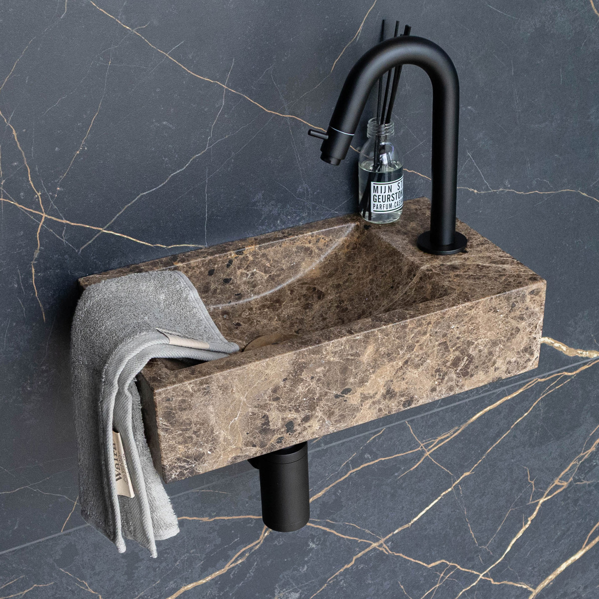 Saniclear Dark Emperador fonteinset met gebogen kraan in mat zwart