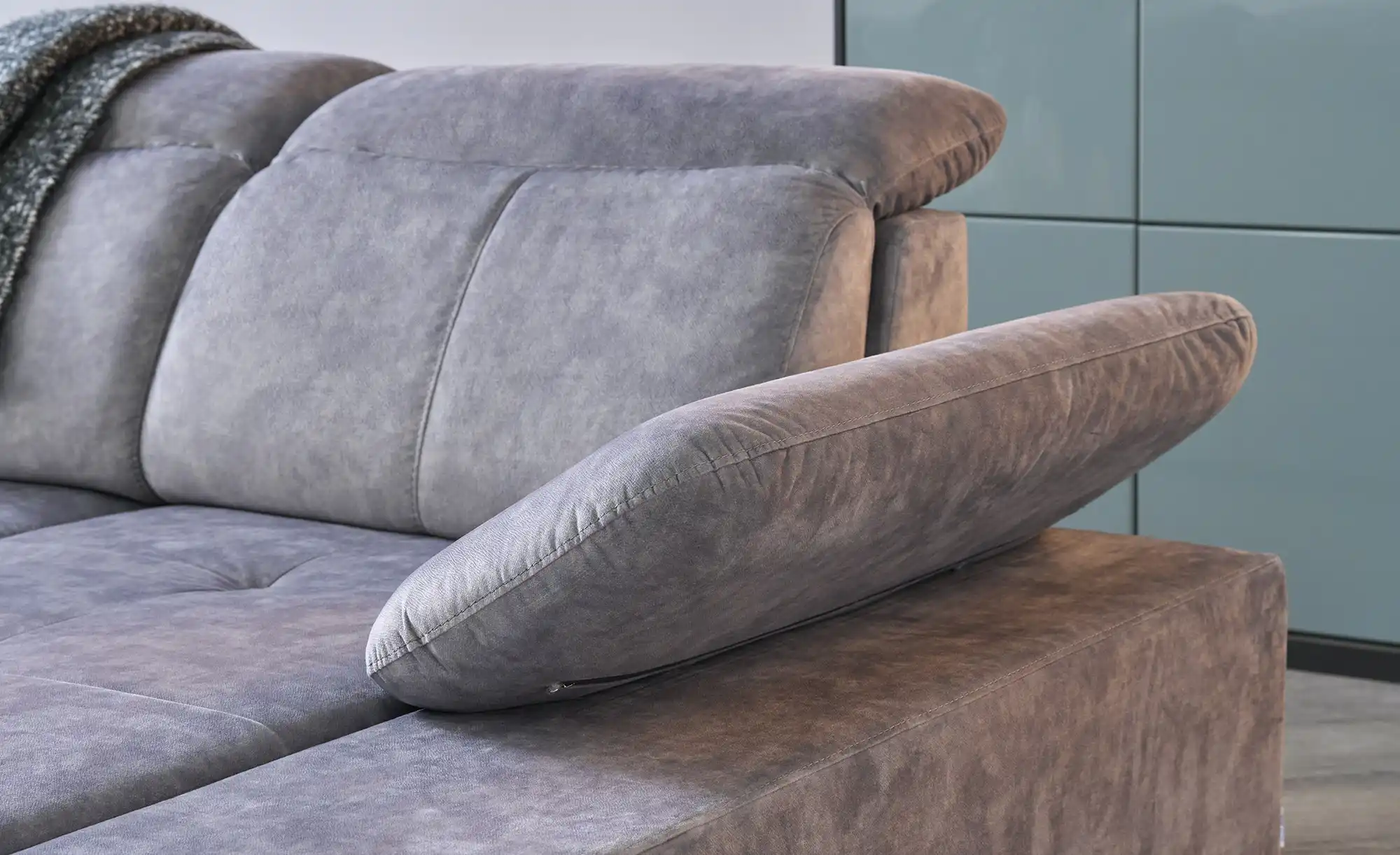 switch Wohnlandschaft aus Flachgewebe Avilla