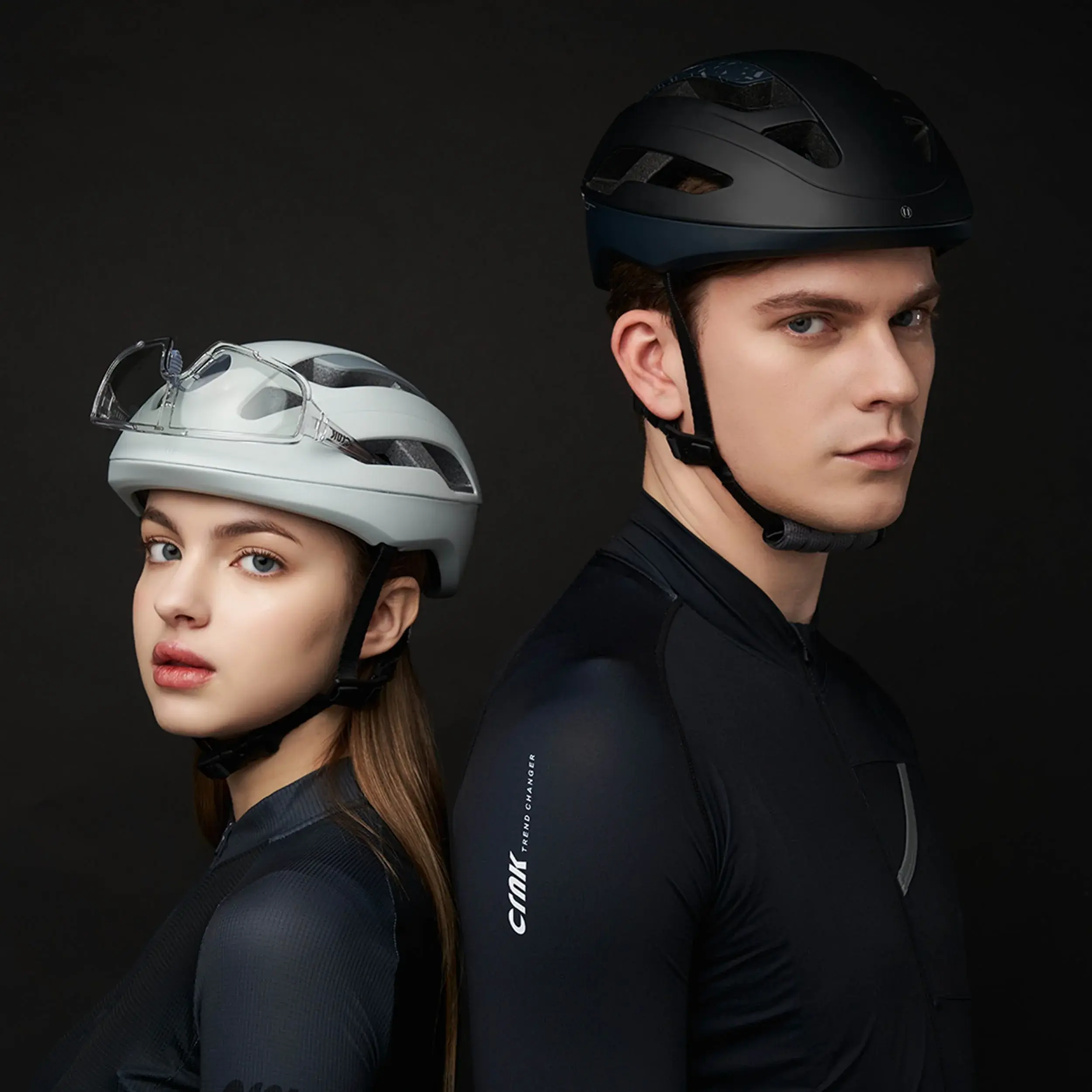 CRNK Angler Race Fietshelm Zwart
