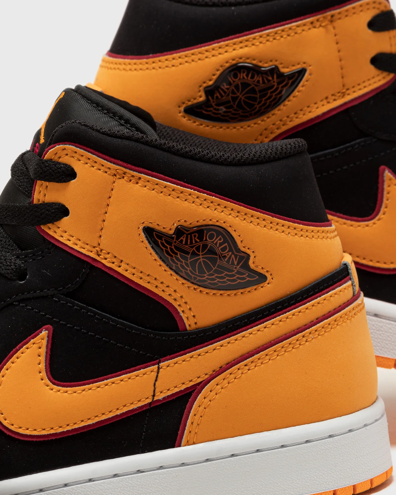Jordan AIR JORDAN 1 MID SE 'FAT TONGUE'