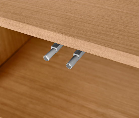 Waschbeckenunterschrank mit Holzfurnier