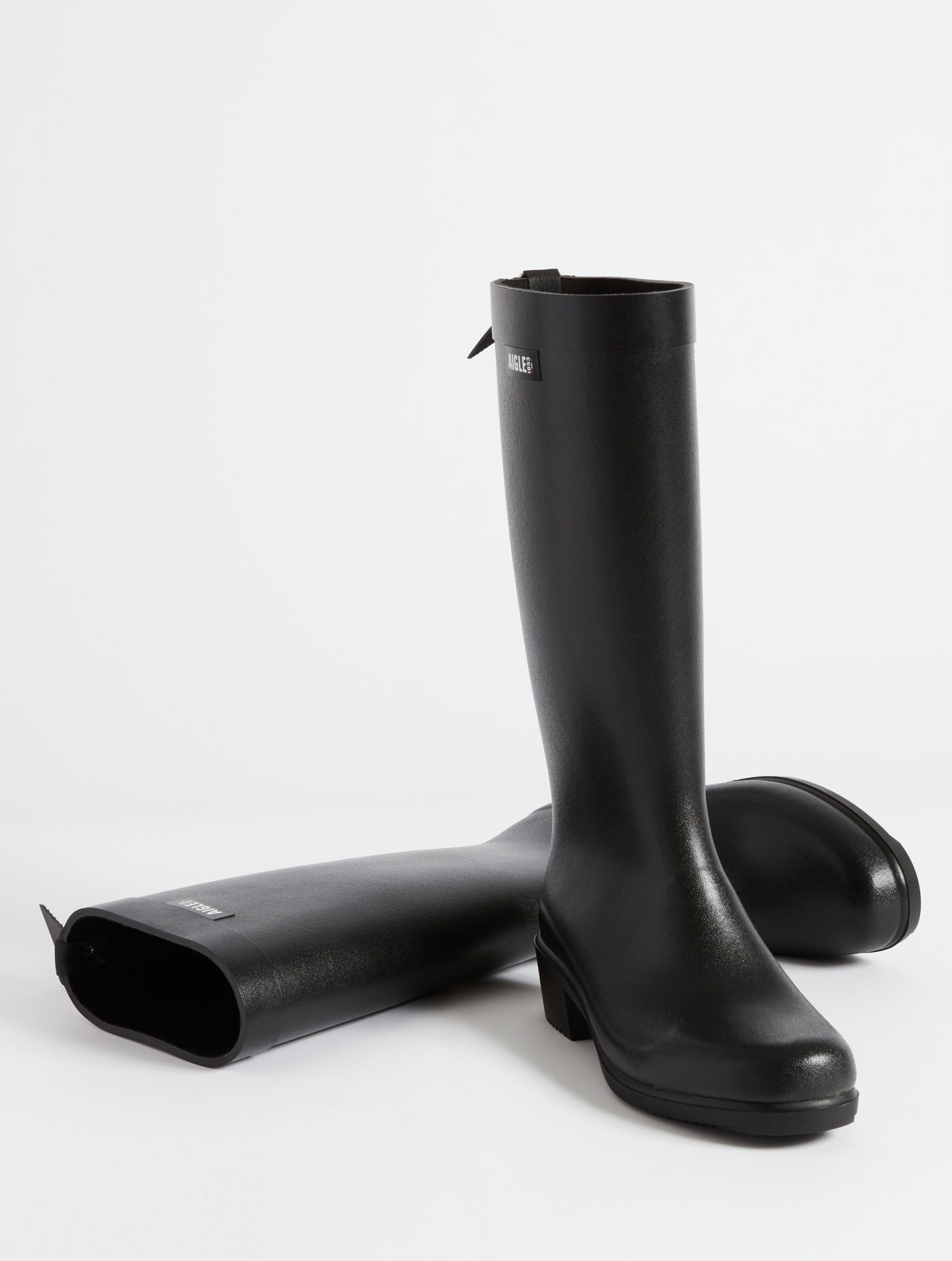 La botte de pluie haute à talon, aux détails équestres NOIR