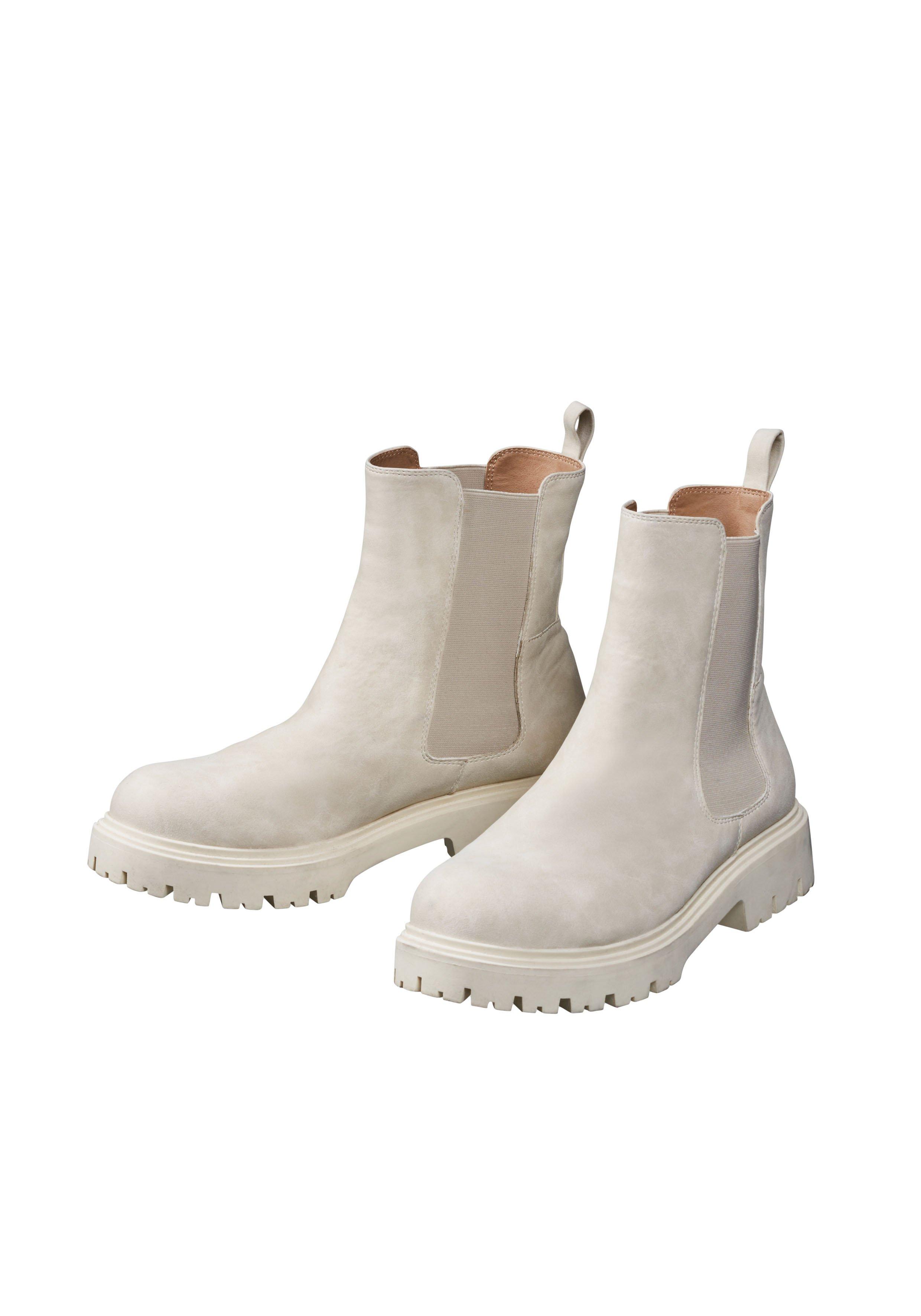 Weitschaft-Stiefelette mit Stretcheinsatz