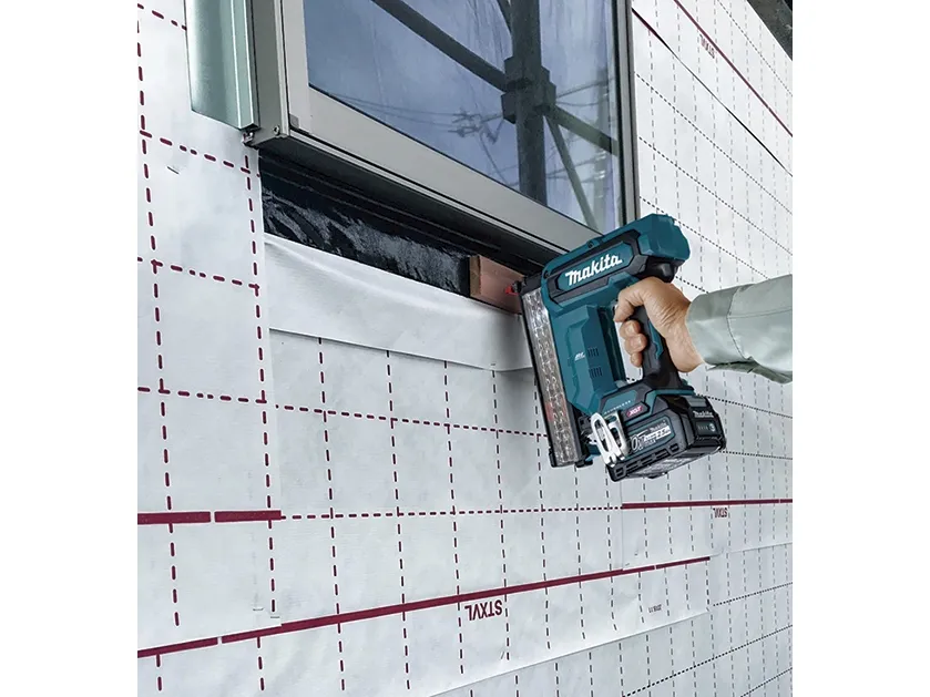 Makita FN001GZ - Sømmaskine - ledningfri - intet batteri, ingen oplader - 40 V - SOLO