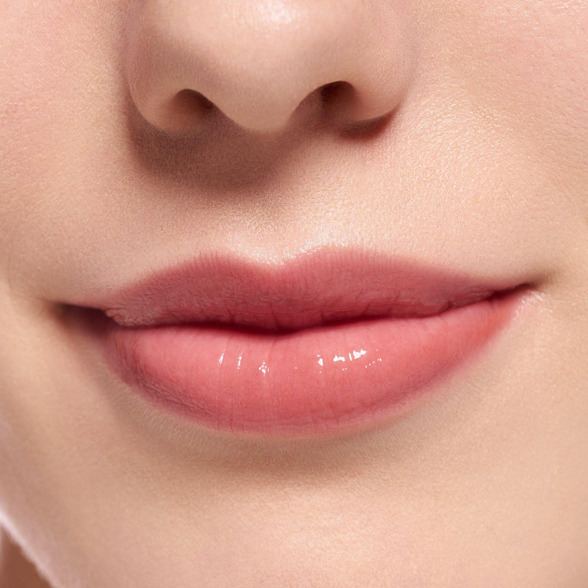 JUICY BOMB plumping lipgloss