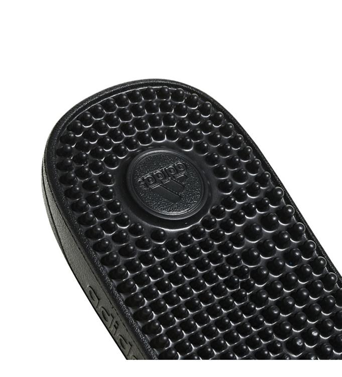 adidas Adissage Slippers CBLACK-FTWWHT-CBLACK