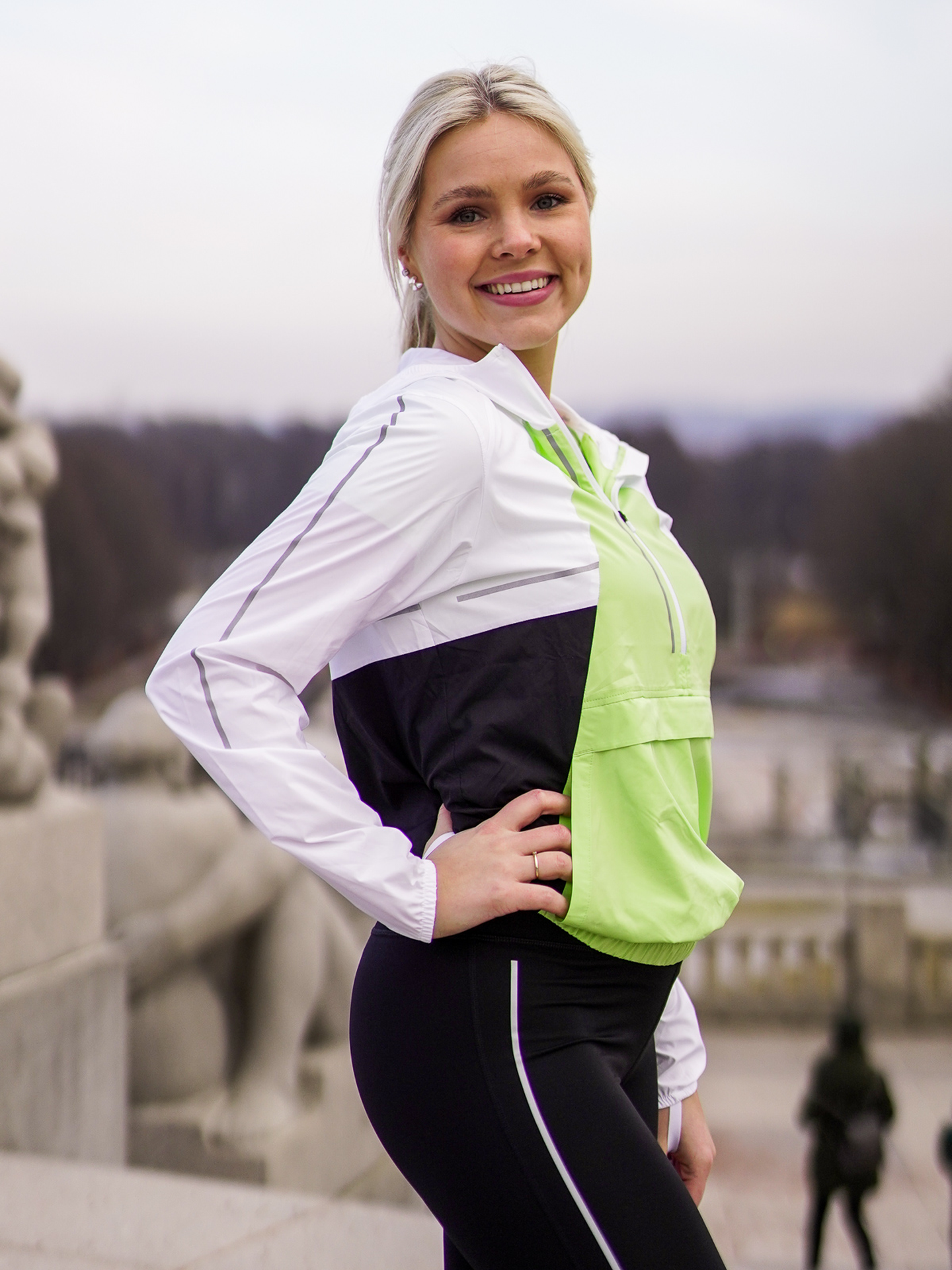 Lite-Show Jacket