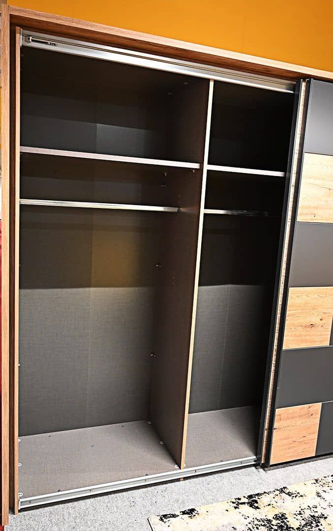 Schwebetürenschrank Lübeck