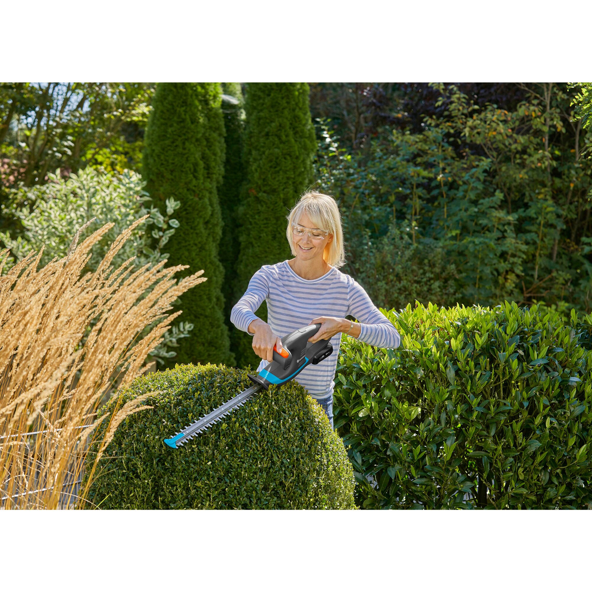 GARDENA Heckenschere Akku-Heckenschere EasyCut 40/18V P4A solo, 18Volt