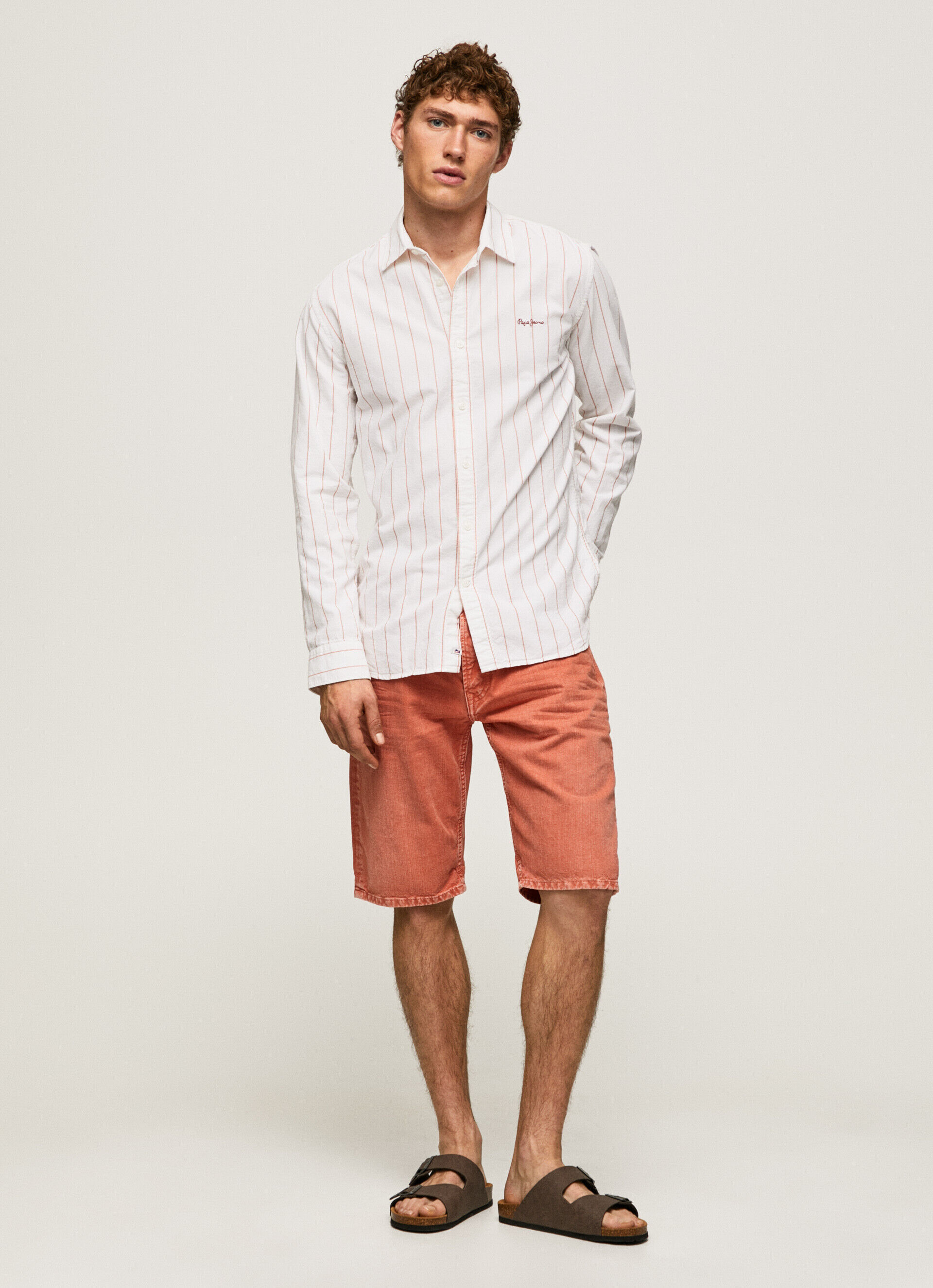 CALLEN FIT RELAXED DENIM BERMUDA - laranja abóbora