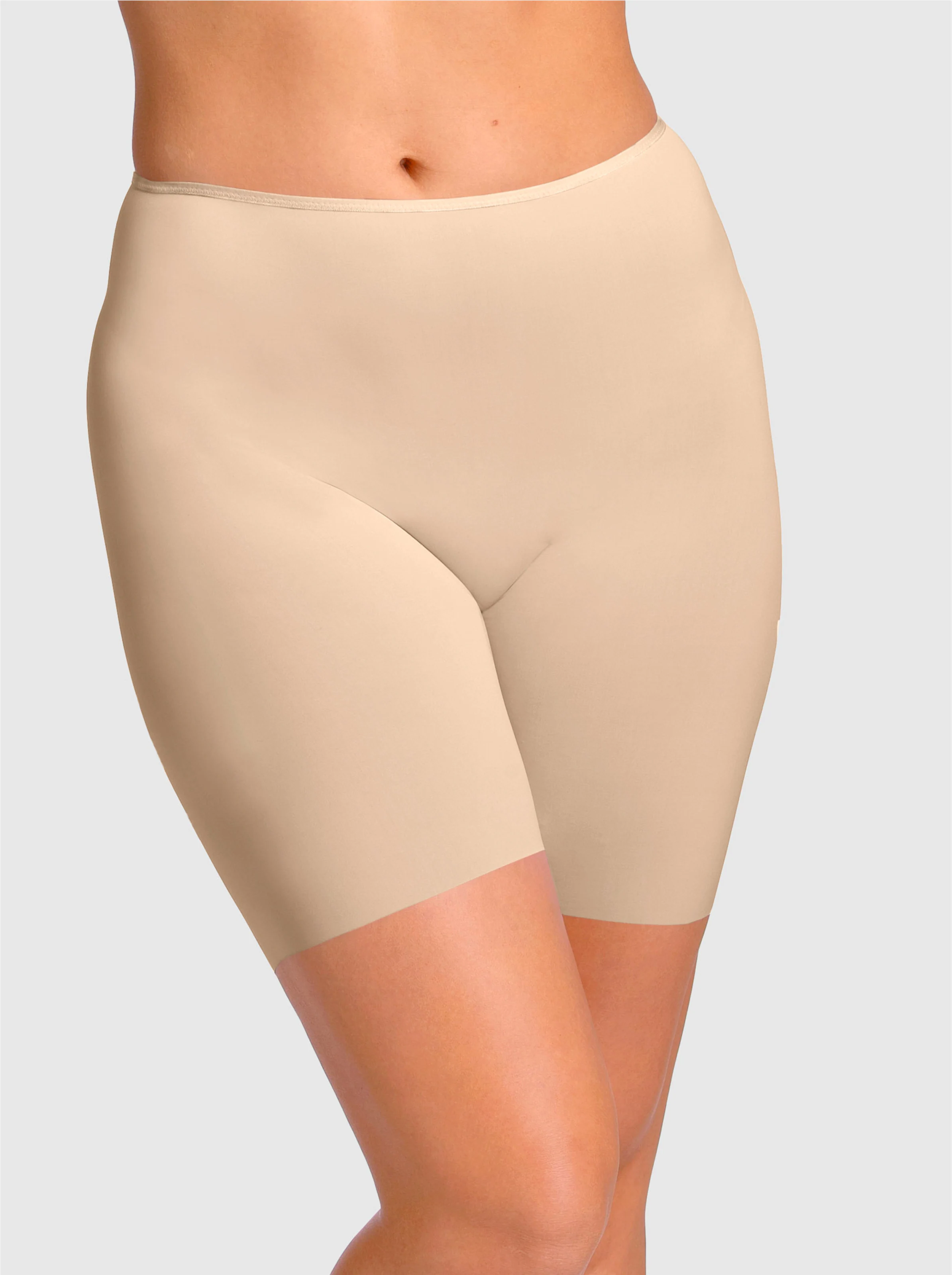 Miss Mary Miederhose in beige