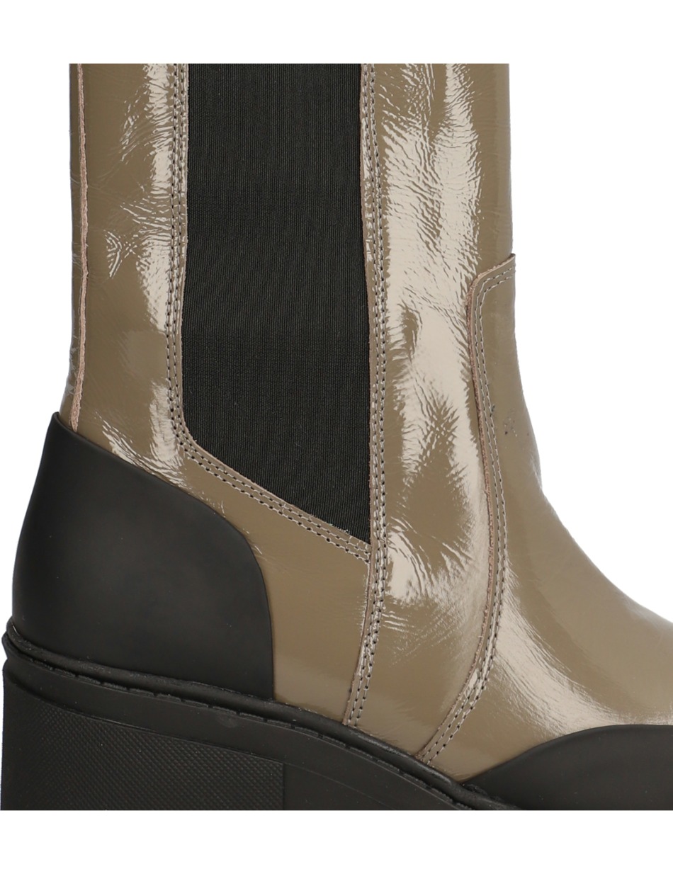 Lackleder Stiefelette