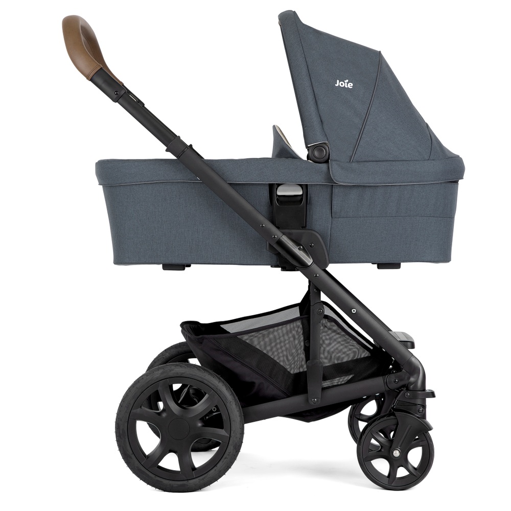 Joie Chrome Deluxe Reisesystem & Autositz & ISOFix-Autositzbasis-Set