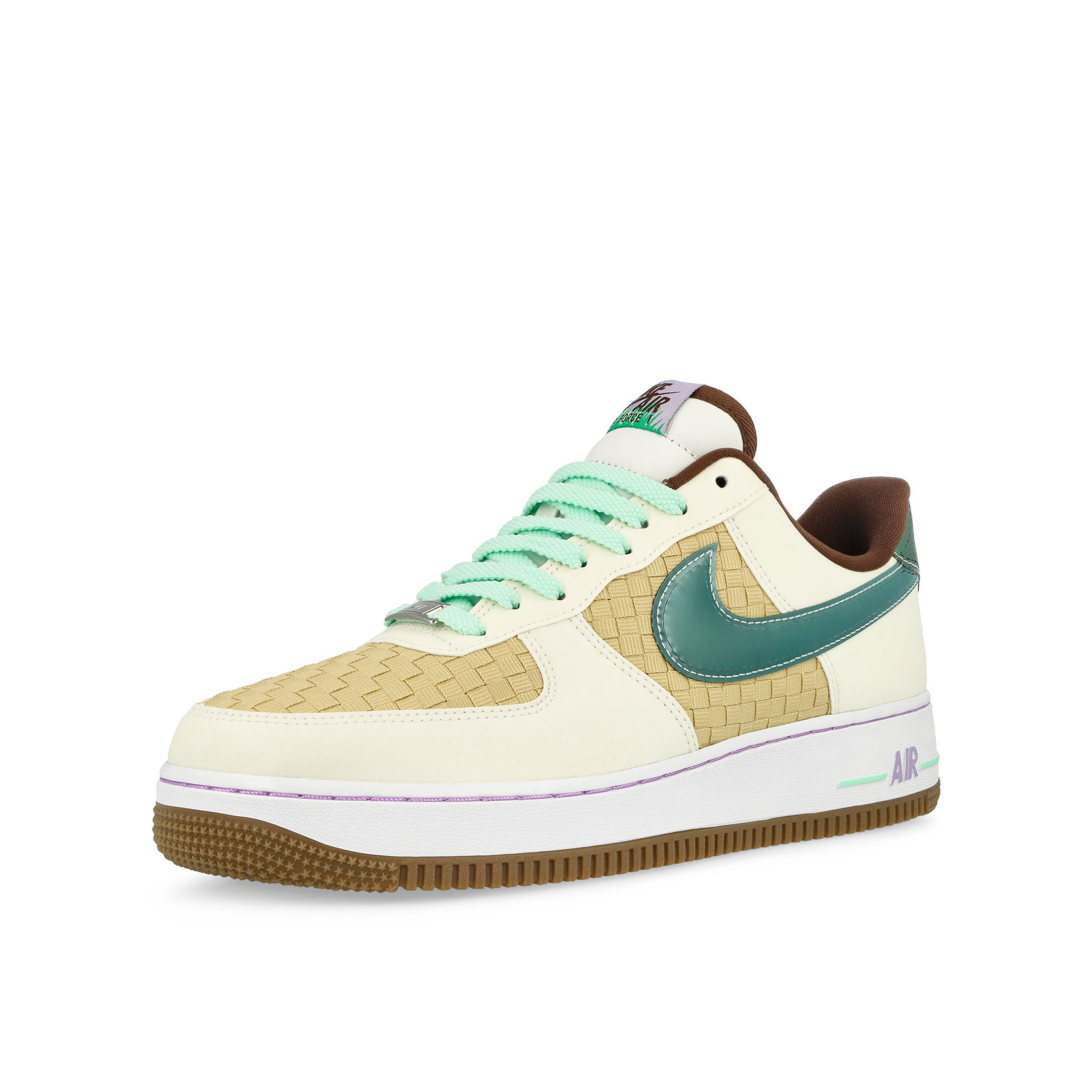 Nike<br>Air Force 1 Retro QS