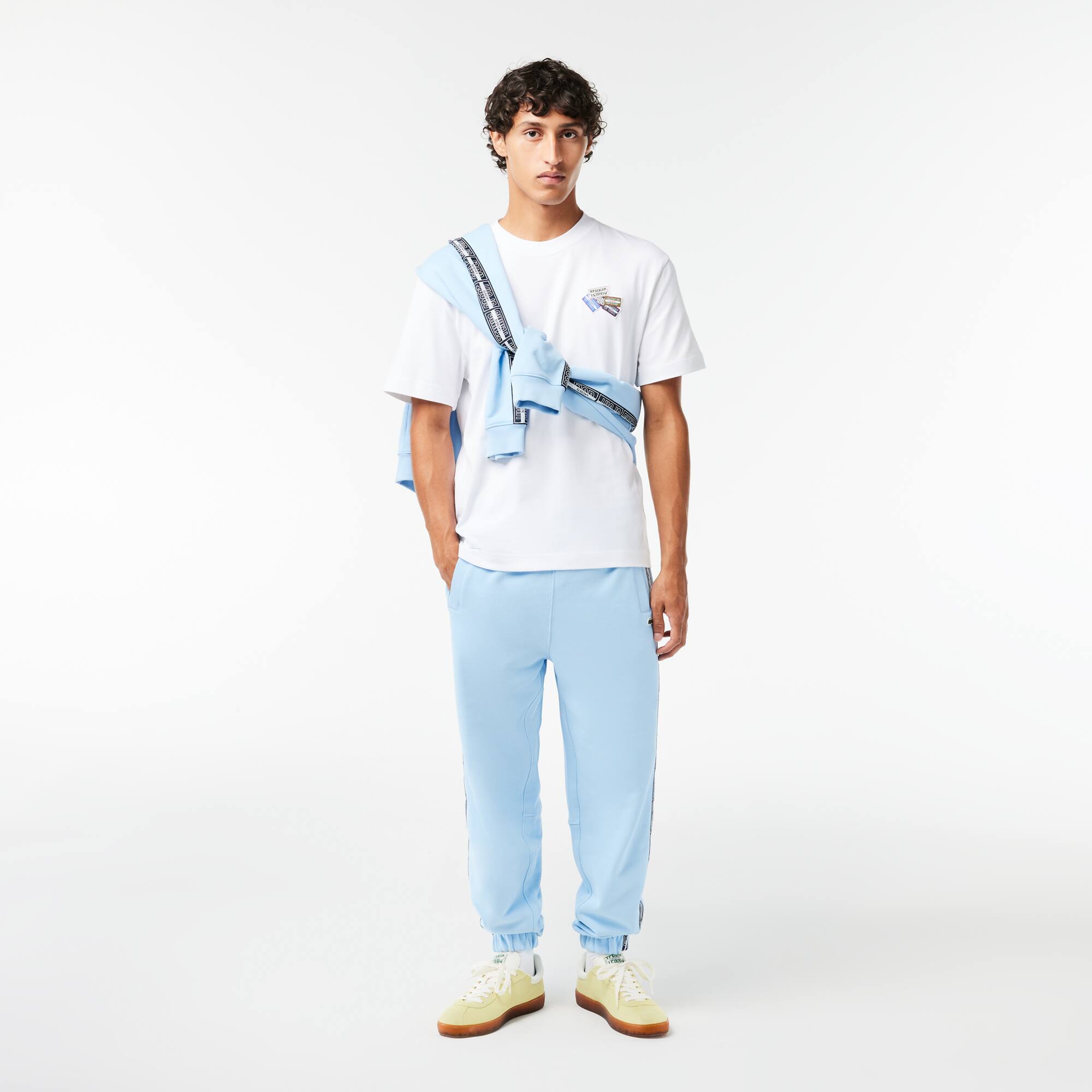 T-Shirt aus robustem Baumwolljersey mit vielen Aufnähern. T-Shirts - Weiss - Lacoste - Herren