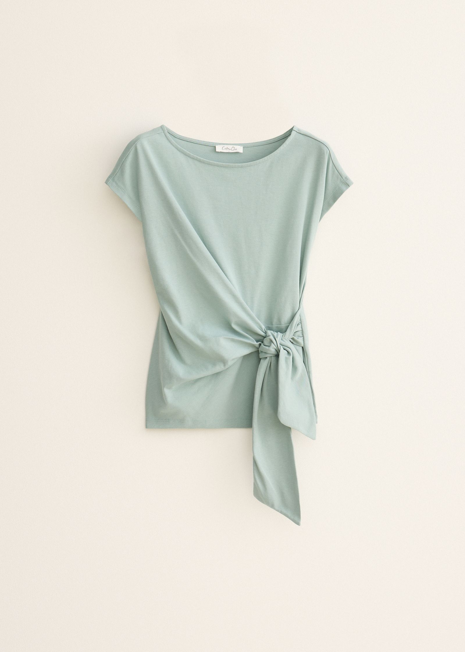 T-shirt met knoopdetail