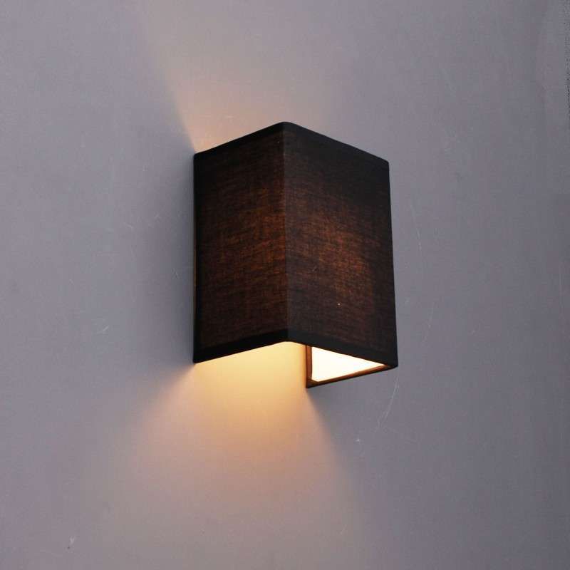 Landelijke wandlamp zwart met stoffen kap - Vete