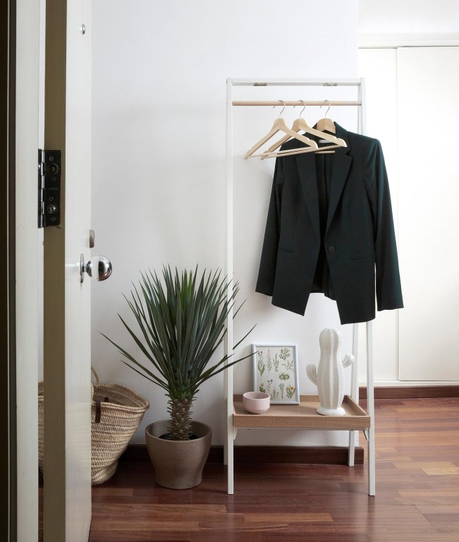 Kave Home Benny kledingrek