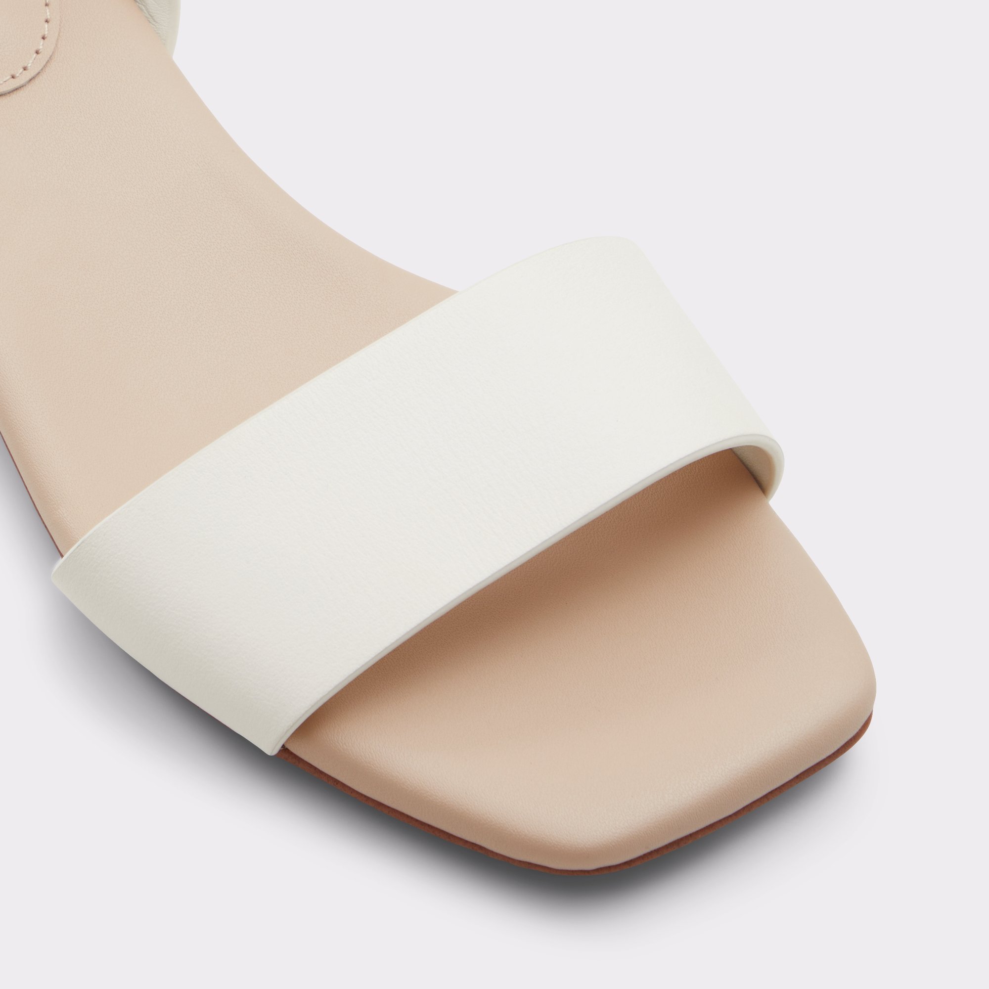 Dorenna White Women Kitten heels