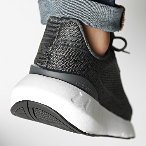 Baskets Swift Run 22 Decon GW6811 Grey Six Core Black
