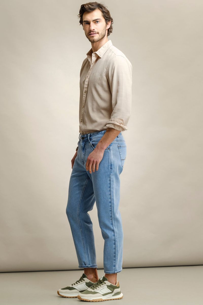 CALÇAS DENIM TAPERED FIT