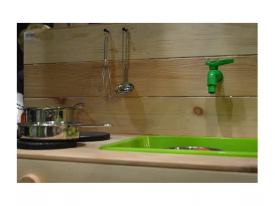 Cuisine d'été en bois pour enfants Cuisy