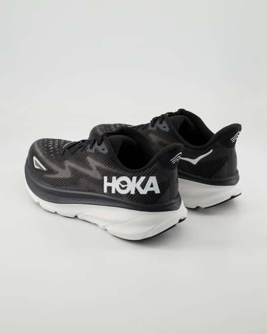 Hoka M Clifton 9 Sportschuhe in Schwarz