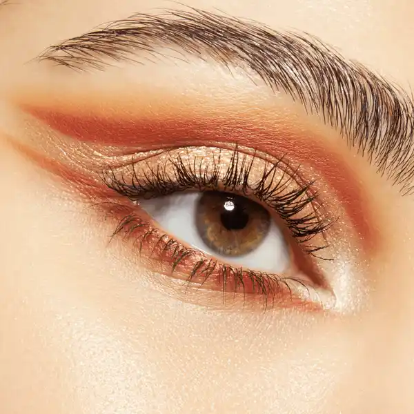 Safari Fever Slim Eyeshadow Palette 010 Wild Life