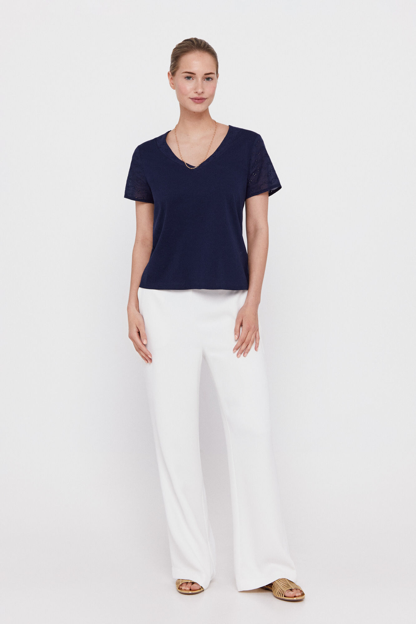 Camiseta combinada bordada em inglês - Azul Marinho