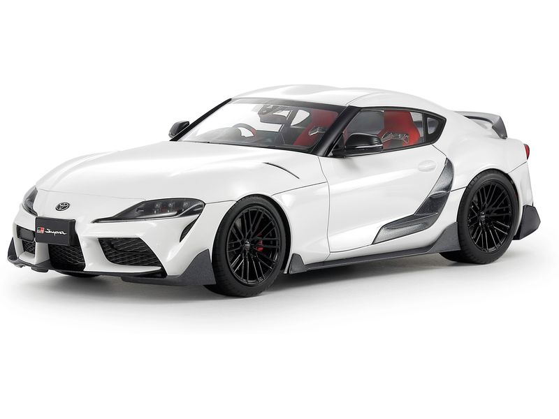 Tamiya Toyota GR Supra Custom 1:24 Modellbausatz im Massstab 1:24
