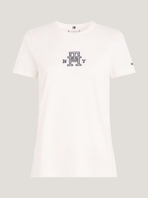Camiseta com o logo da universidade
