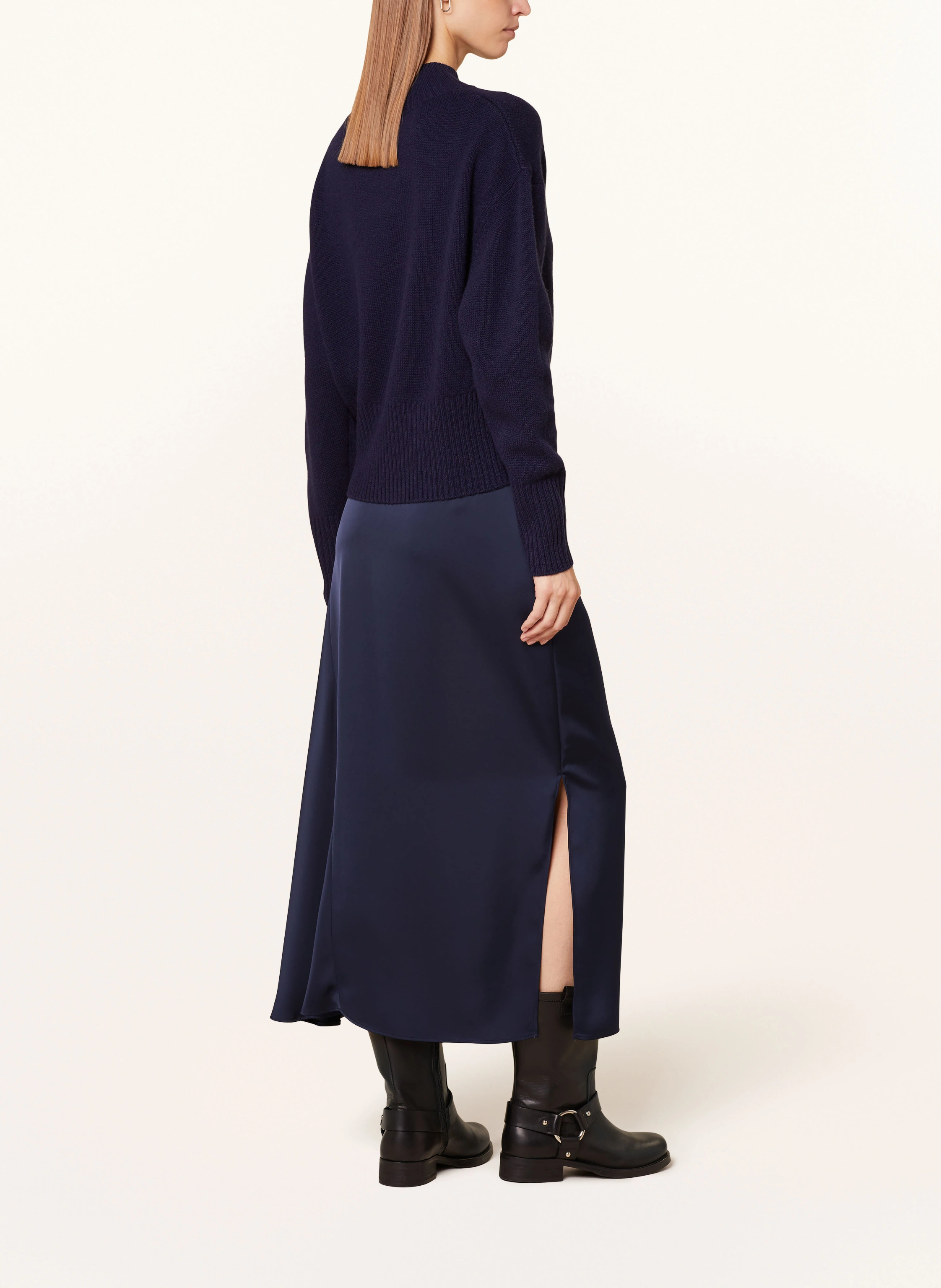 WEEKEND Max Mara Satinrock AIA