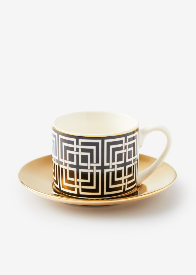 Tasse und Untertasse