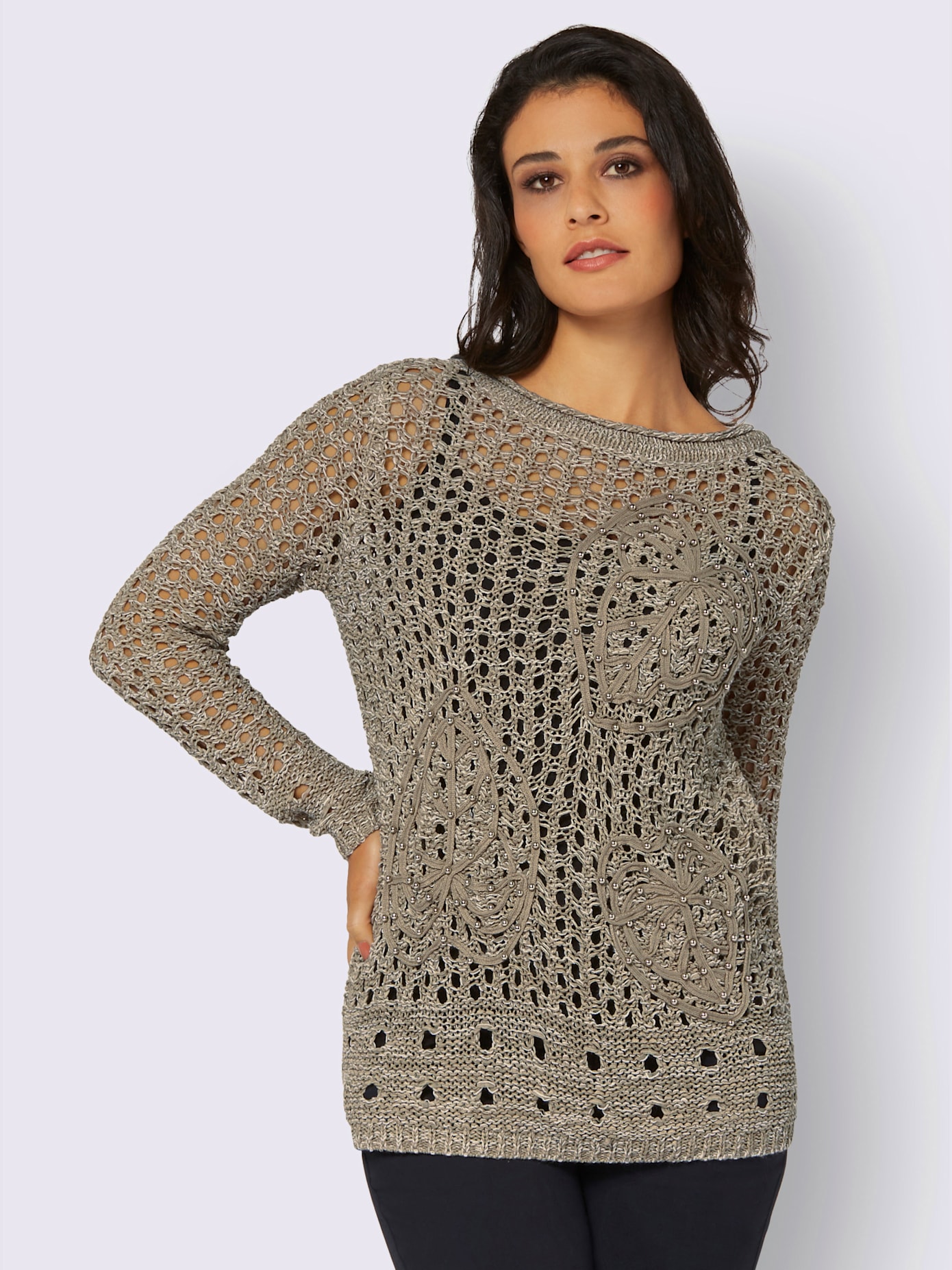Pull motif ajouré léger