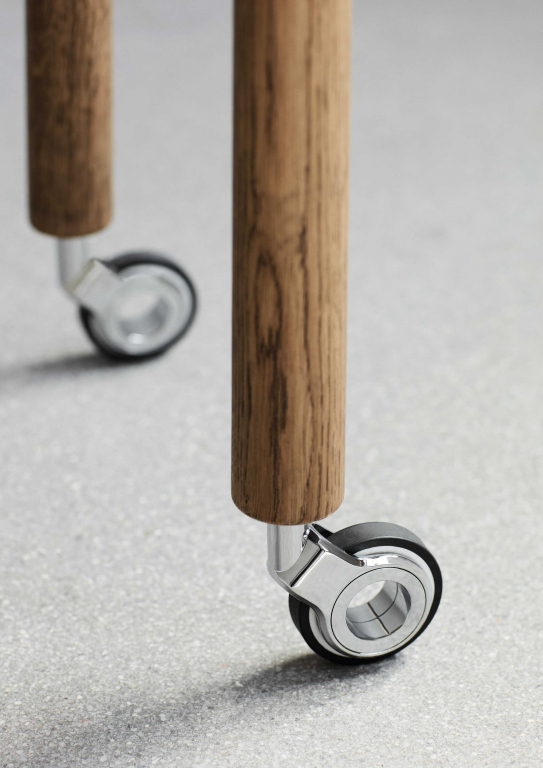 Northern Loud trolley smoked eiken