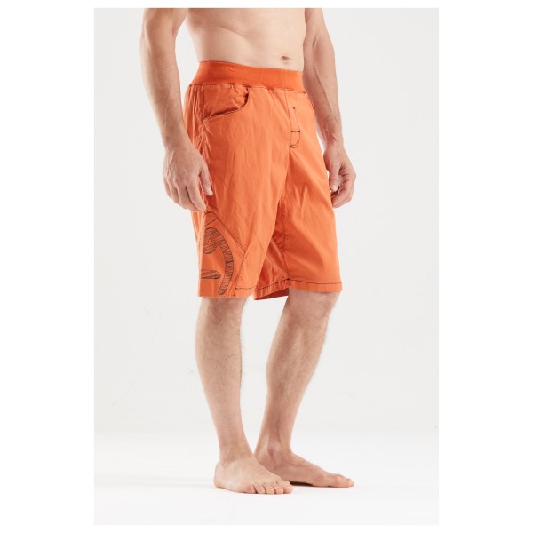 E9 - Pentago Peace - Short
