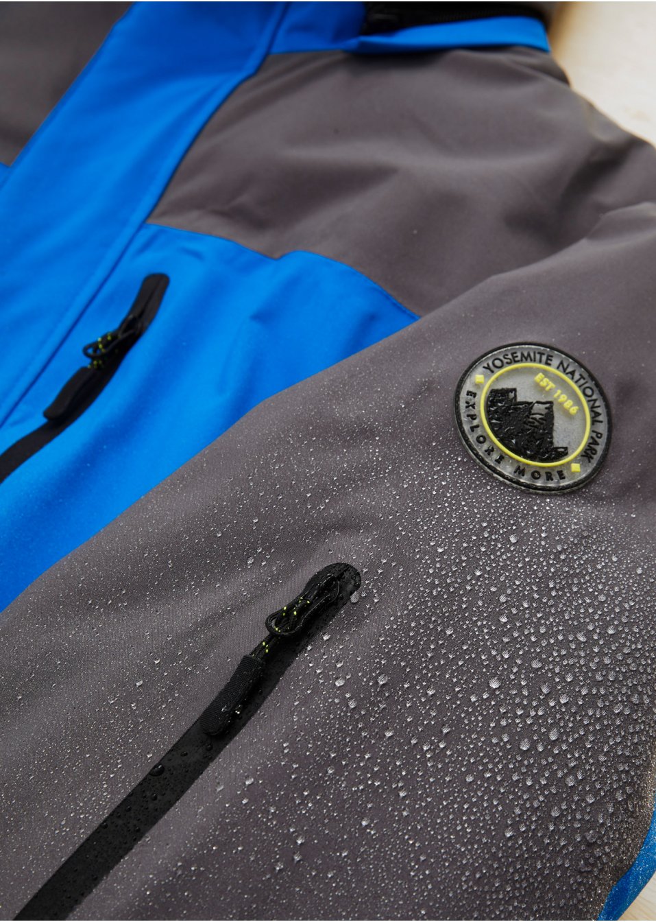 Veste fonctionnelle hybride avec doublure douce en polaire