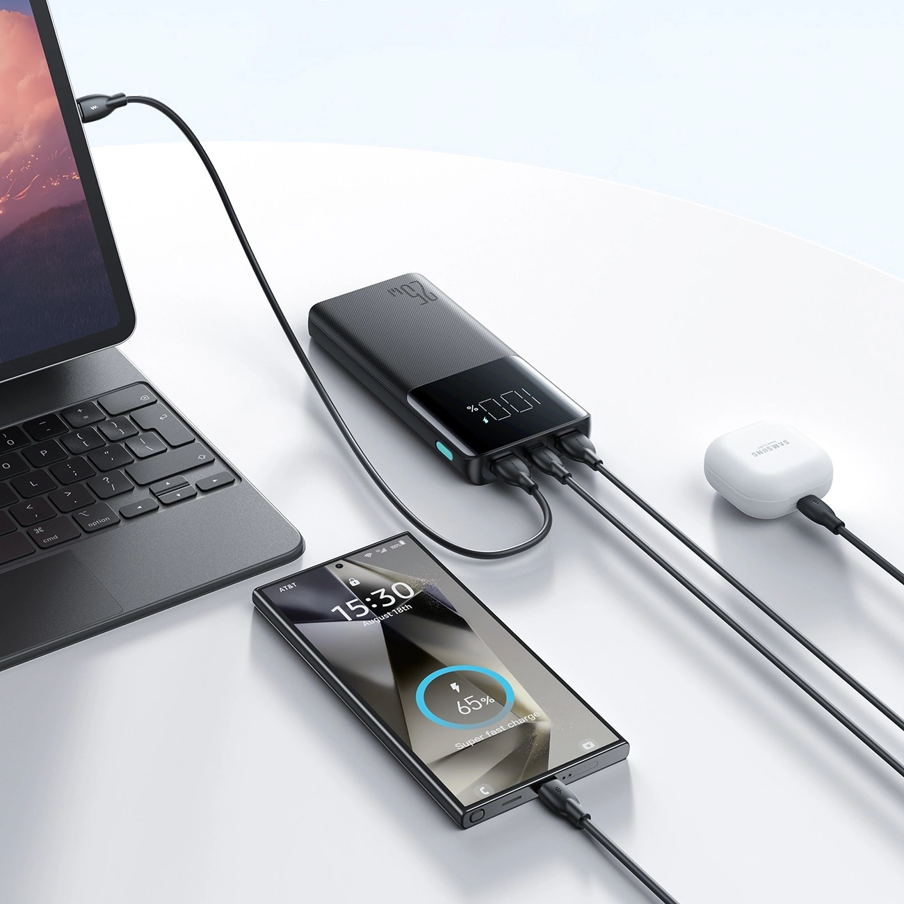 (25W) 10000mAh Dual USB A / USB C Powerbank Power Delivery Ladegerät (JR-PBF20) - Schwarz