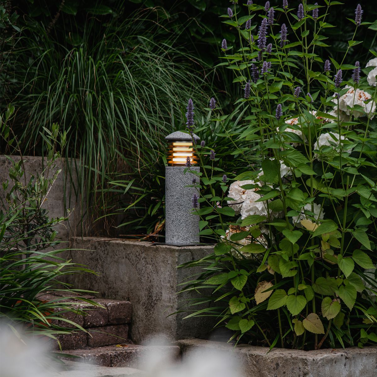 Moderne staande buitenlamp graniet 40 cm - Happy