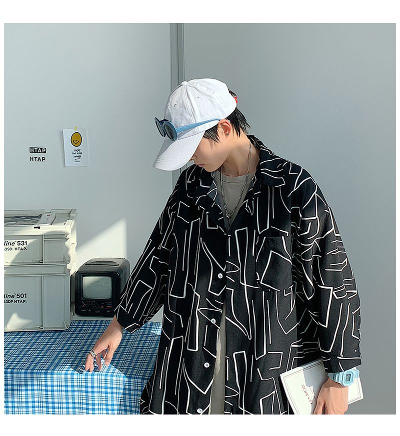 Andrei - Set: Elleboogmouw bedrukt shirt + shorts