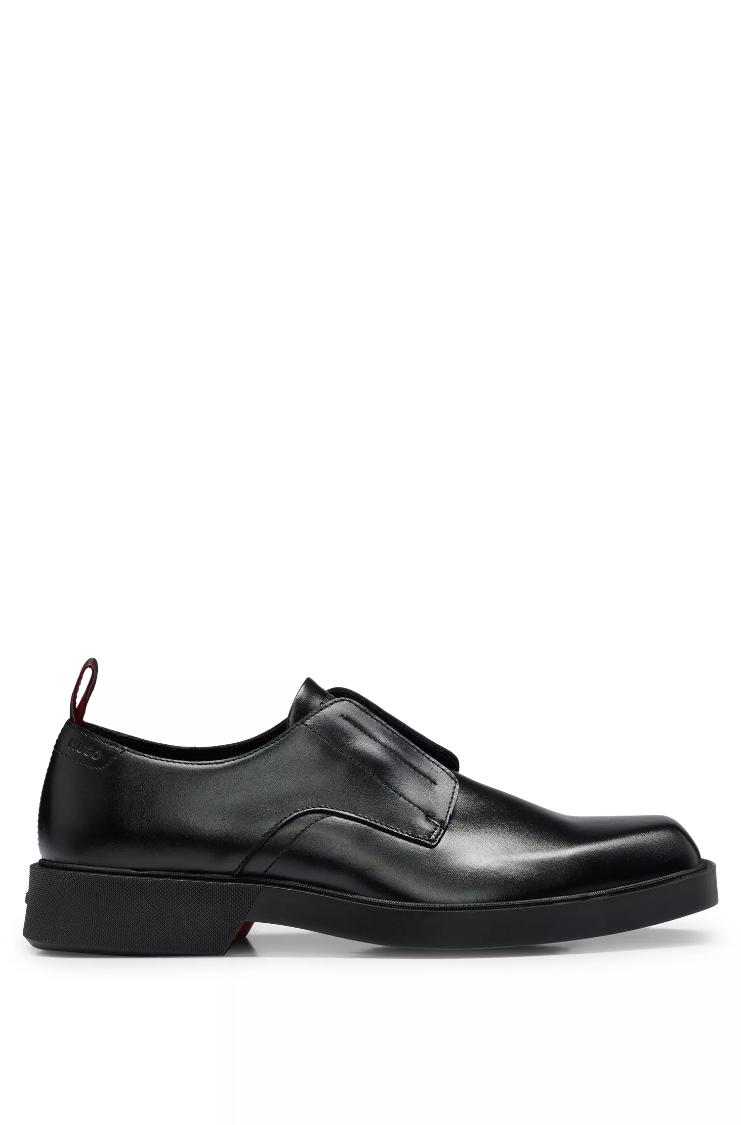 Sapatos Derby HUGO em couro vermelho com cadarços ocultos.