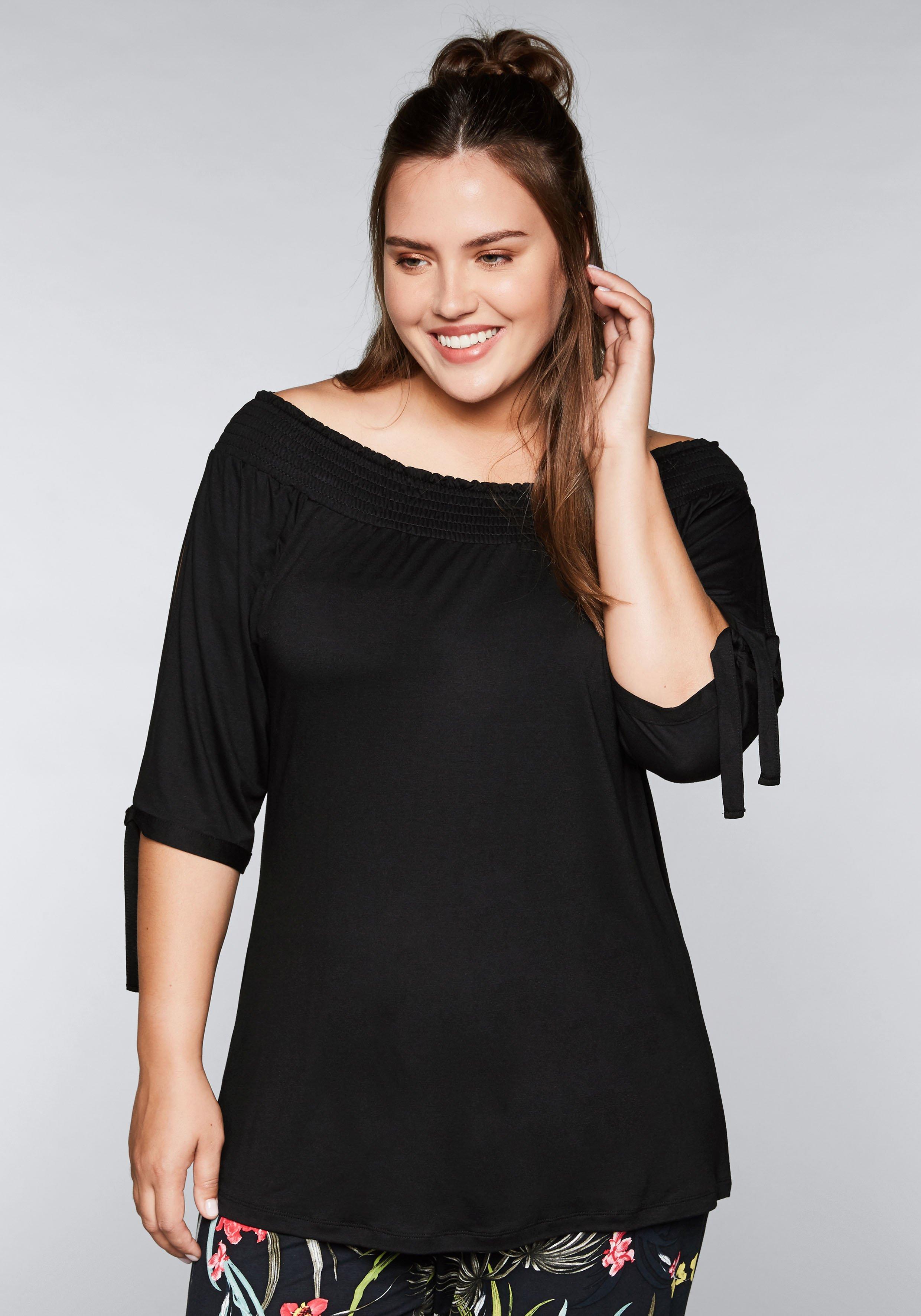 Carmenshirt mit Smokeinsatz und längerem Halbarm