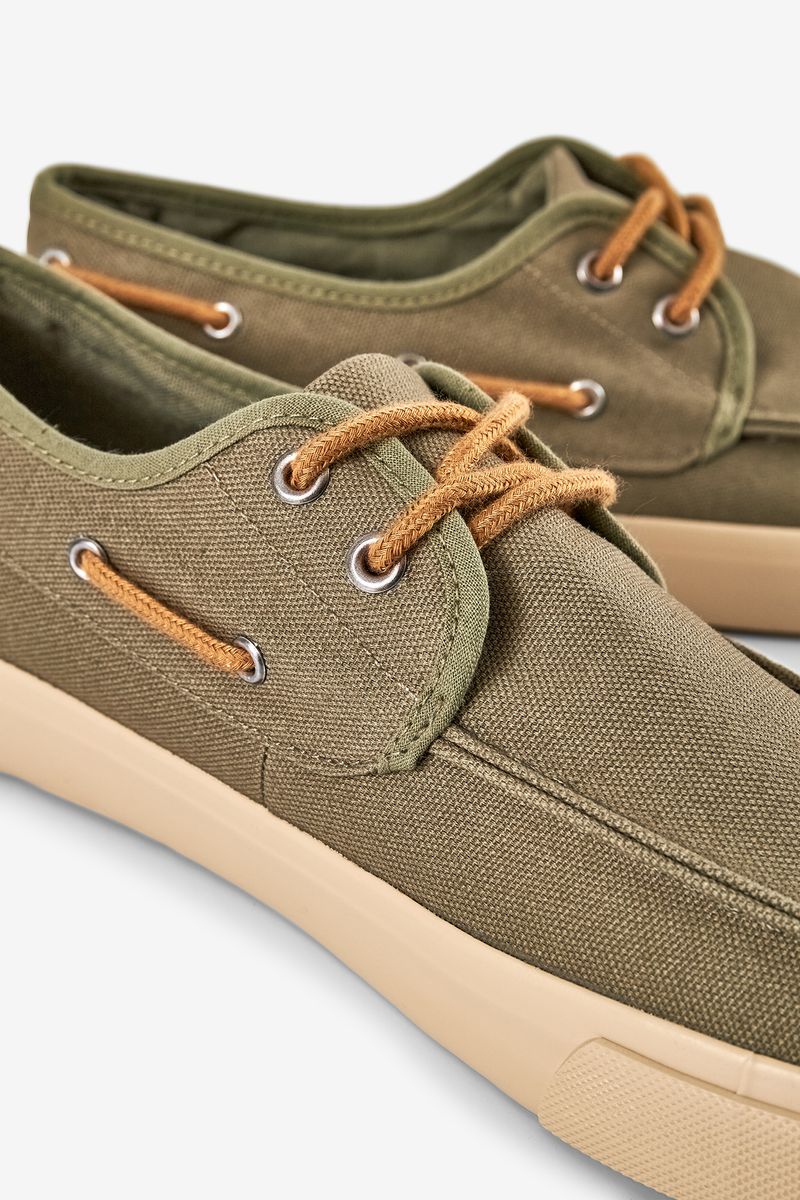 SAPATOS DE VELA EM TECIDO