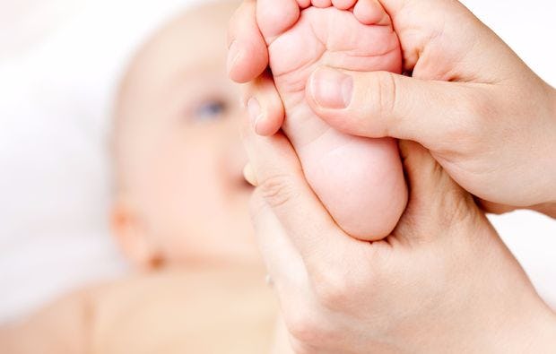 Babymassage - baby in Wiesbaden - Raum Wiesbaden