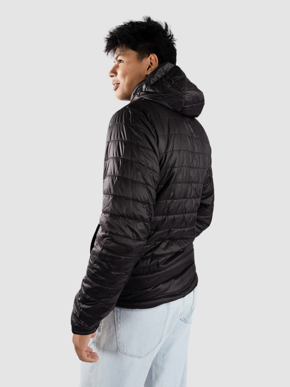 Blue Tomato Thin Puff Jacket black