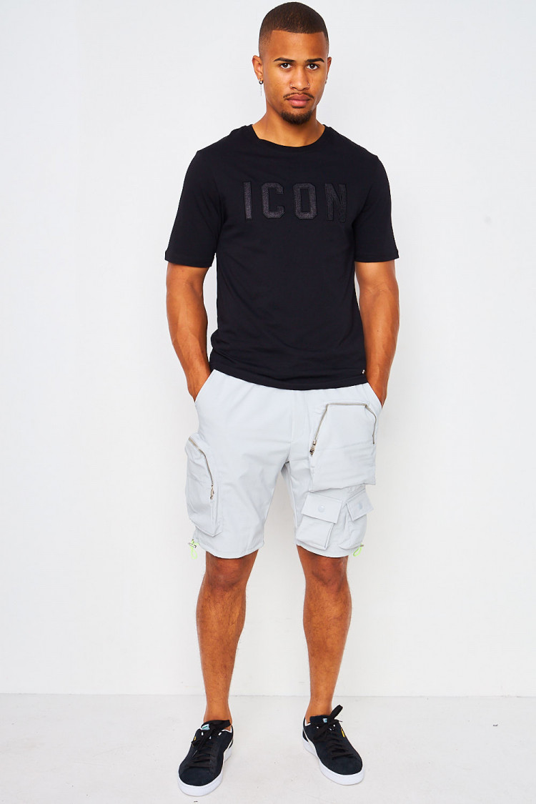 Short gris multipoches détails jaunes